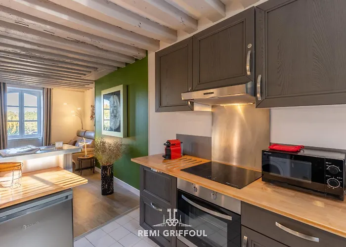 The Lighthouse Charming Apartment Beach & City Center 2-4 Pers