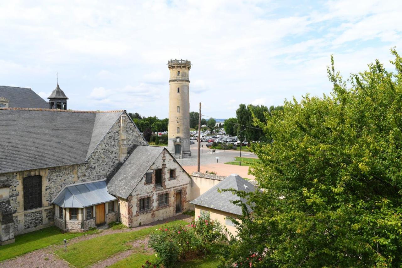 The Lighthouse Charming Apartment Beach & City Center 2-4 Pers