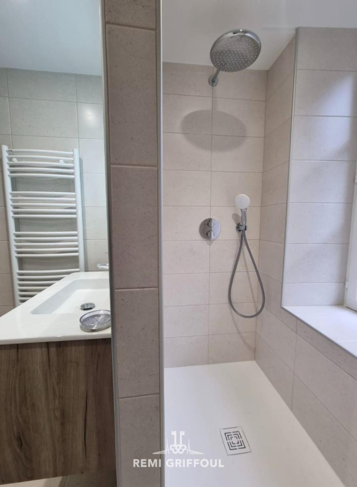 The Lighthouse Charming Apartment Beach & City Center 2-4 Pers